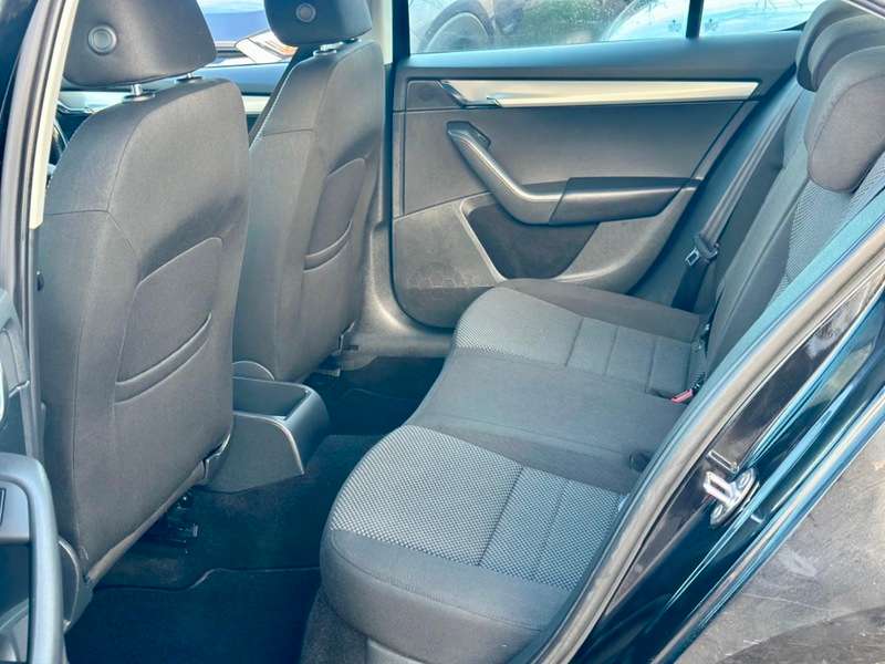 2013 SKODA OCTAVIA 2013 SKODA OCTAVIA