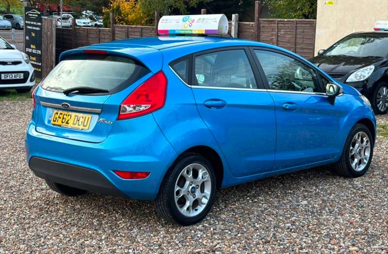 2012 FORD FIESTA 2012 FORD FIESTA