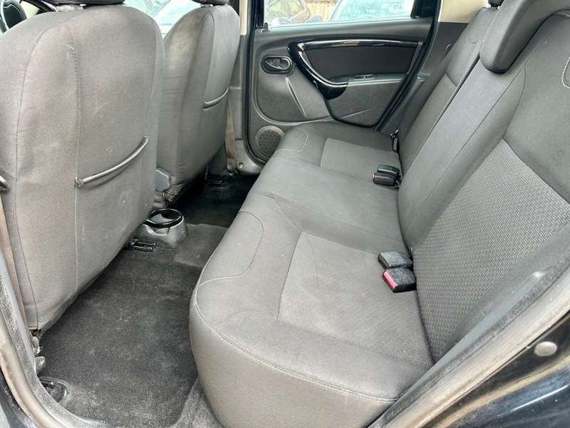 2013 DACIA DUSTER 2013 DACIA DUSTER