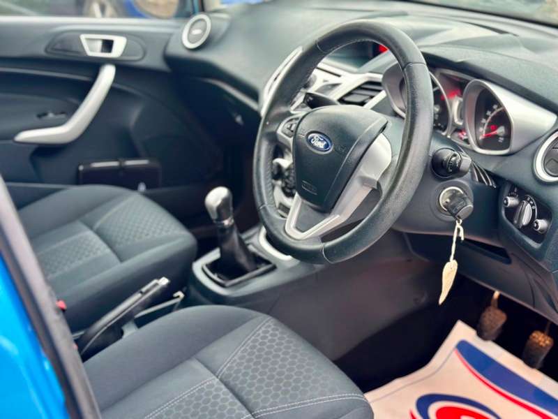 2012 FORD FIESTA 2012 FORD FIESTA