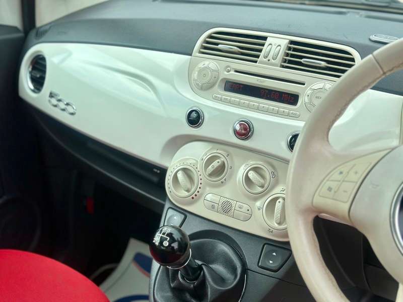 2012 FIAT 500 2012 FIAT 500