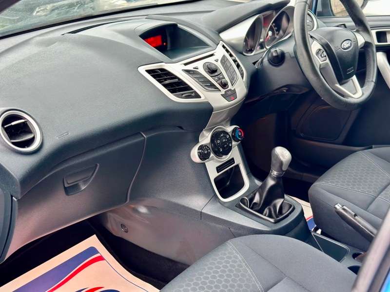 2012 FORD FIESTA 2012 FORD FIESTA