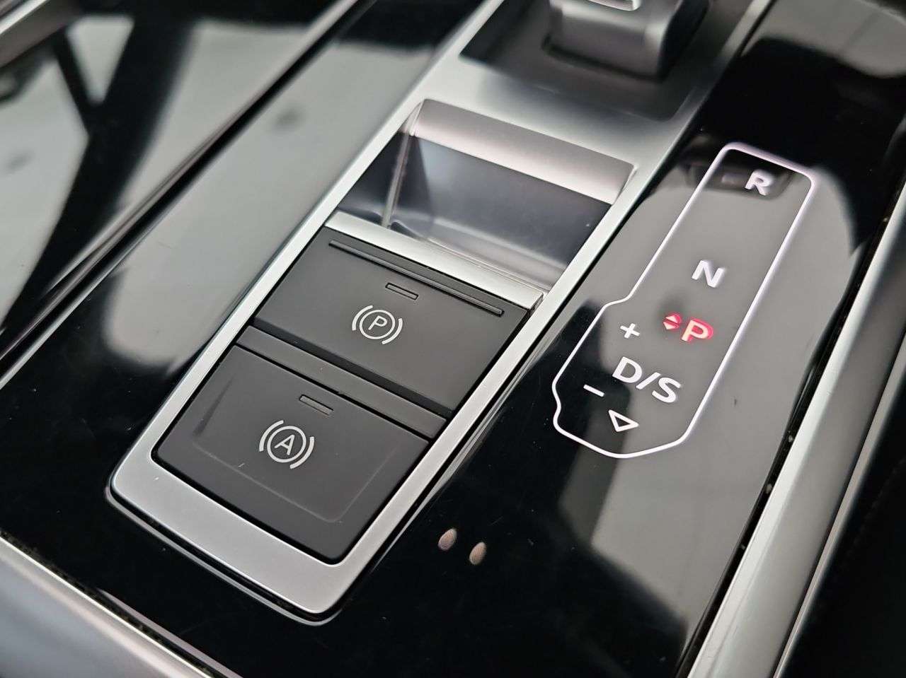 2019 AUDI Q7 2019 AUDI Q7