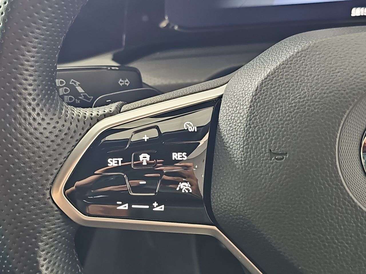 2023 VOLKSWAGEN GOLF 2023 VOLKSWAGEN GOLF