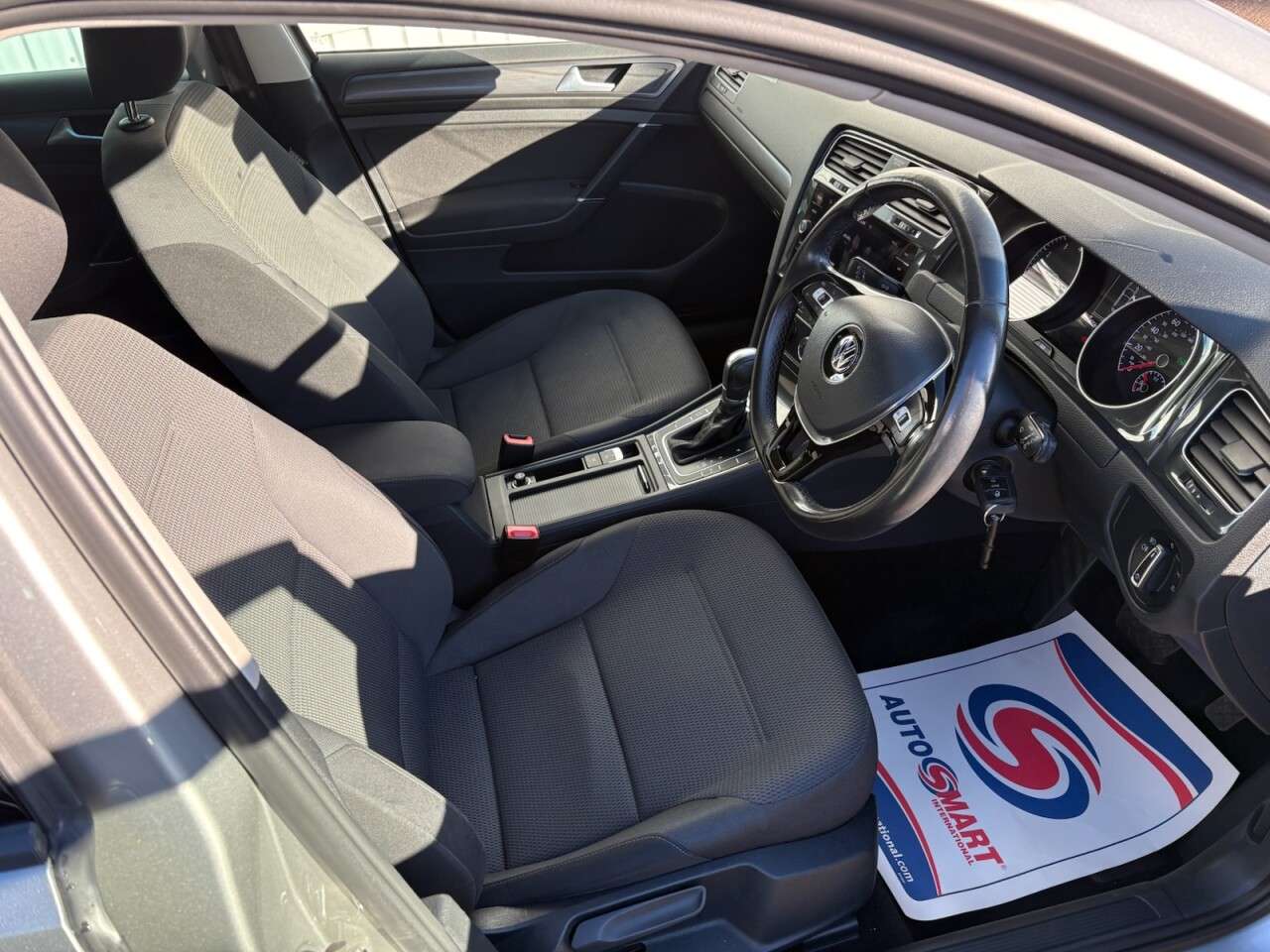 2019 VOLKSWAGEN GOLF 2019 VOLKSWAGEN GOLF