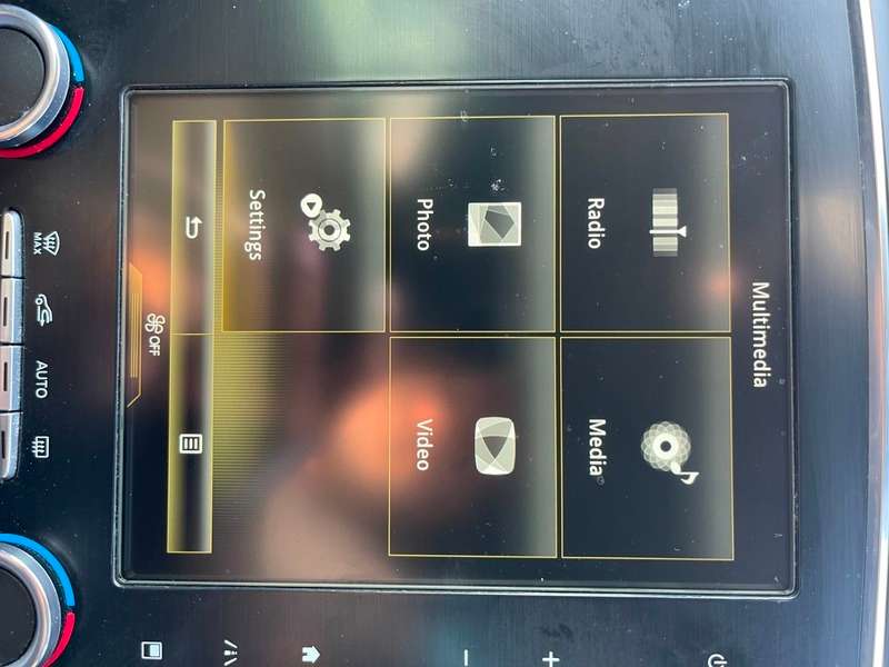 2017 RENAULT MEGANE 2017 RENAULT MEGANE