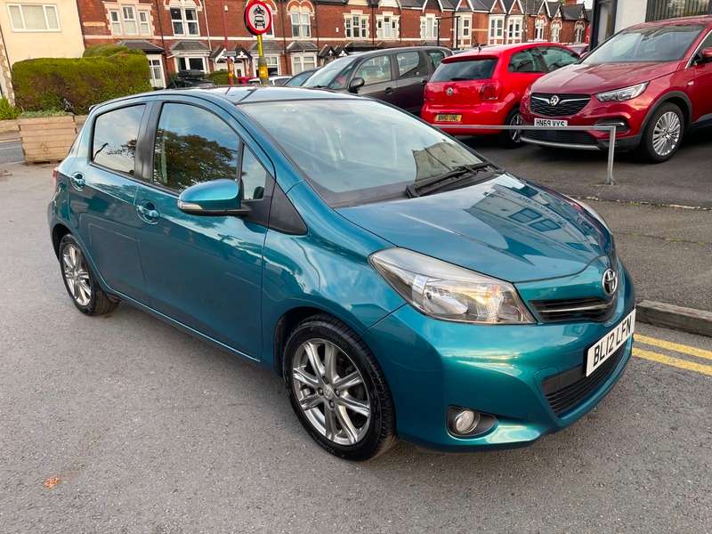 2012 TOYOTA YARIS 2012 TOYOTA YARIS
