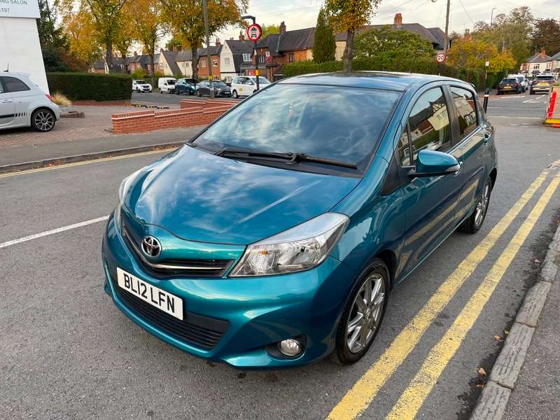 2012 TOYOTA YARIS 2012 TOYOTA YARIS