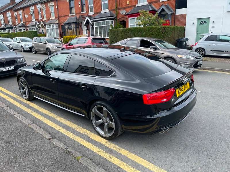 null AUDI A5 null AUDI A5