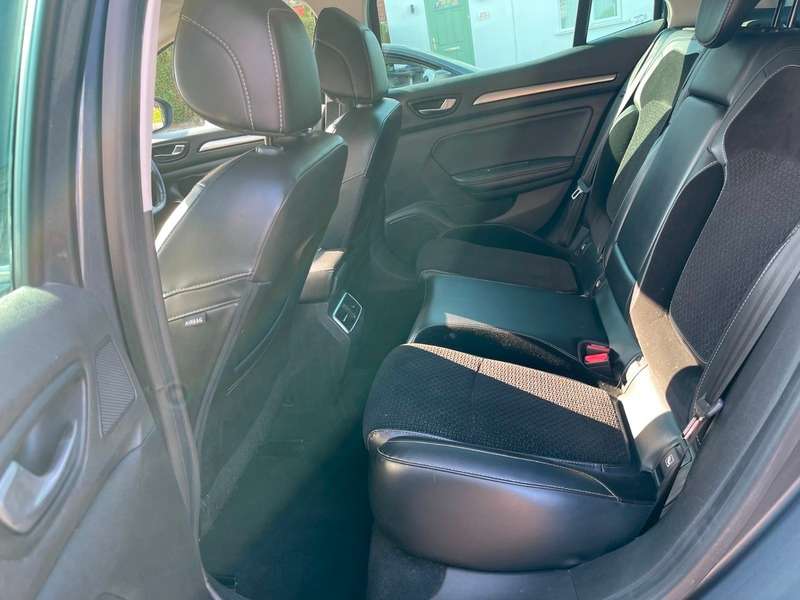 2017 RENAULT MEGANE 2017 RENAULT MEGANE