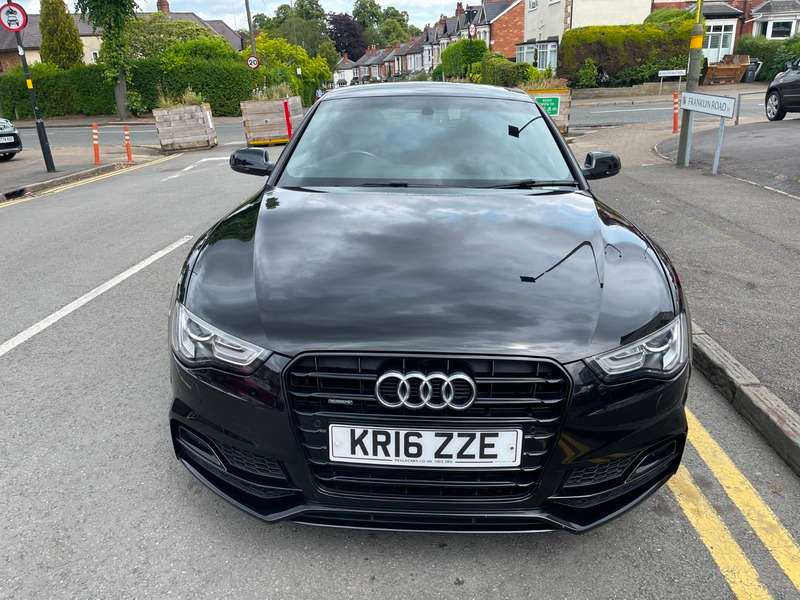 null AUDI A5 null AUDI A5