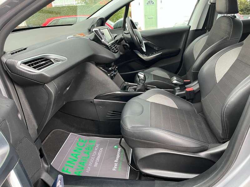 2018 PEUGEOT 2008 2018 PEUGEOT 2008