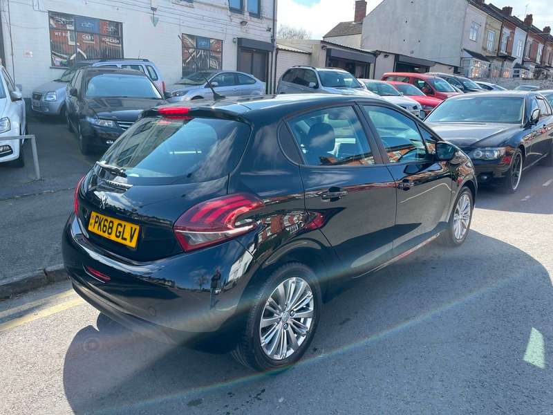 2018 PEUGEOT 208 2018 PEUGEOT 208