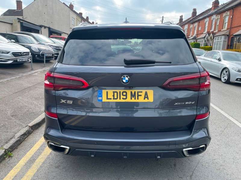 null BMW X5 null BMW X5