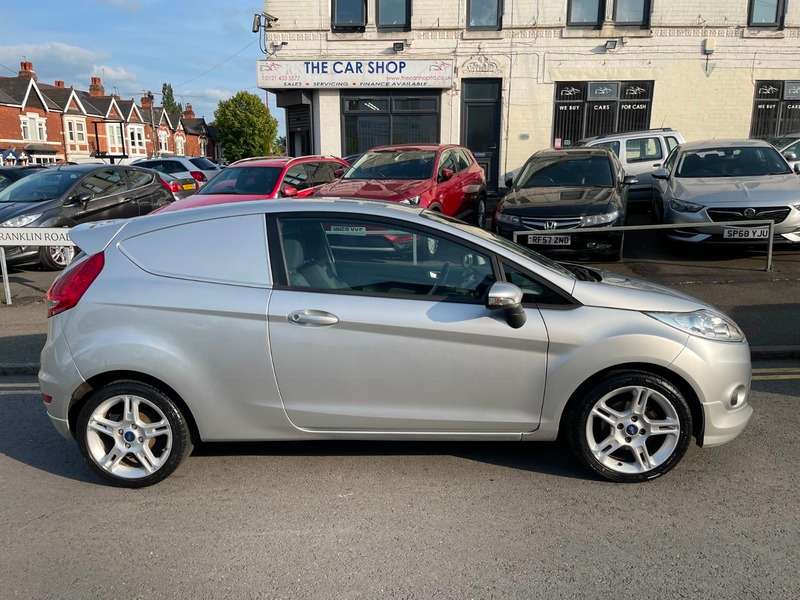 2012 FORD FIESTA 2012 FORD FIESTA