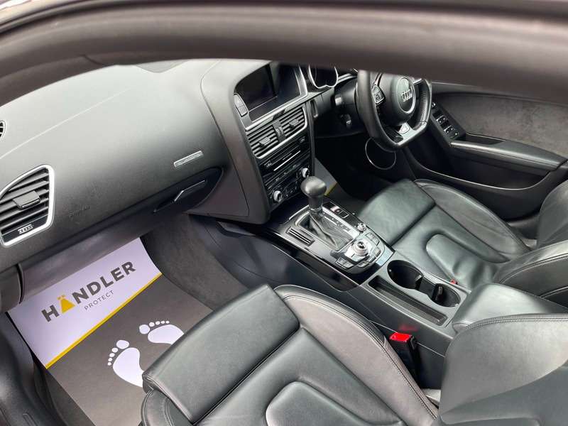 null AUDI A5 null AUDI A5