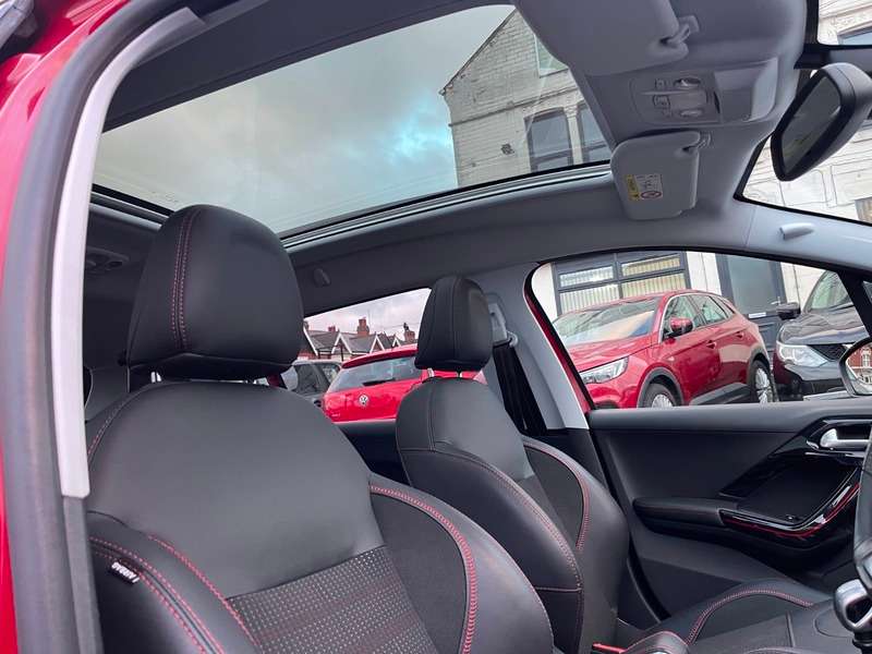 2017 PEUGEOT 2008 2017 PEUGEOT 2008