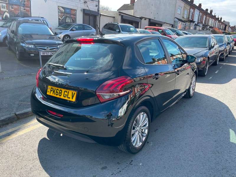 2018 PEUGEOT 208 2018 PEUGEOT 208