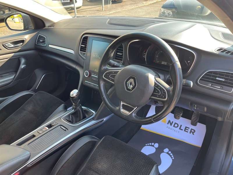 2017 RENAULT MEGANE 2017 RENAULT MEGANE