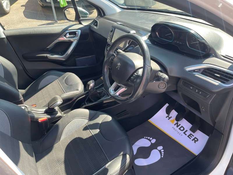 2016 PEUGEOT 2008 2016 PEUGEOT 2008