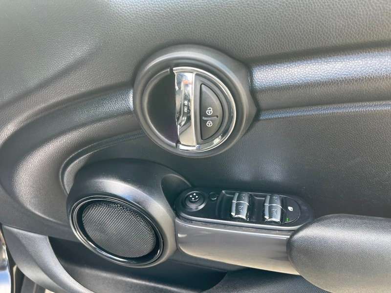 2016 MINI MINI 2016 MINI MINI