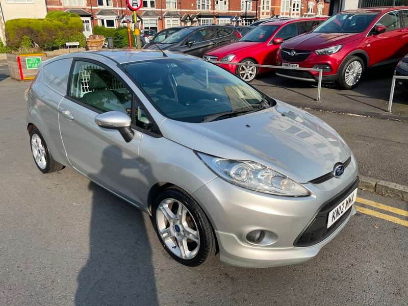 2012 FORD FIESTA 2012 FORD FIESTA