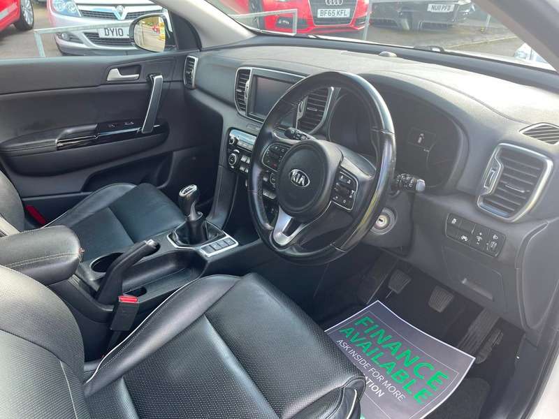 null KIA SPORTAGE null KIA SPORTAGE