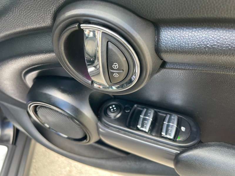 2016 MINI MINI 2016 MINI MINI