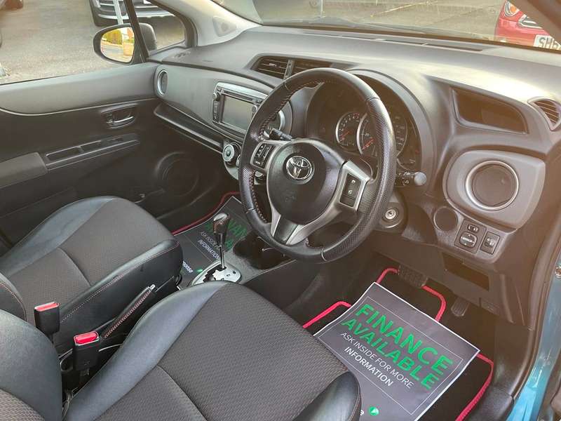 2012 TOYOTA YARIS 2012 TOYOTA YARIS