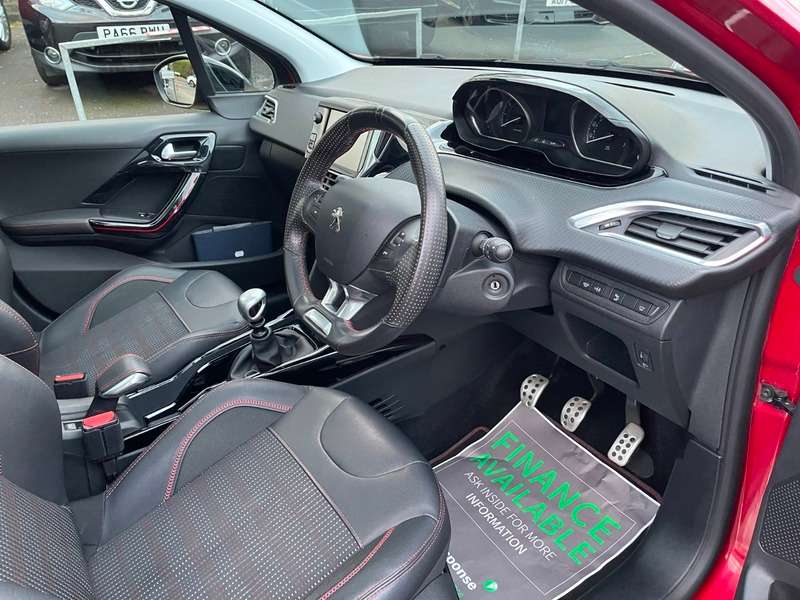 2017 PEUGEOT 2008 2017 PEUGEOT 2008