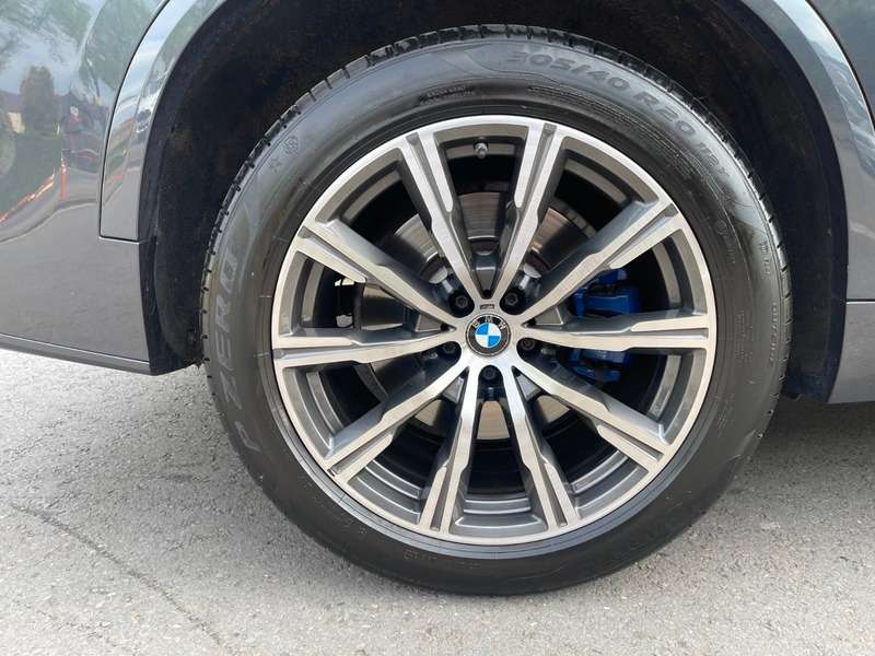 null BMW X5 null BMW X5