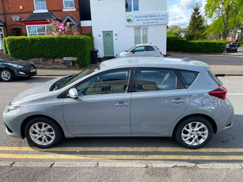 2018 TOYOTA AURIS 2018 TOYOTA AURIS