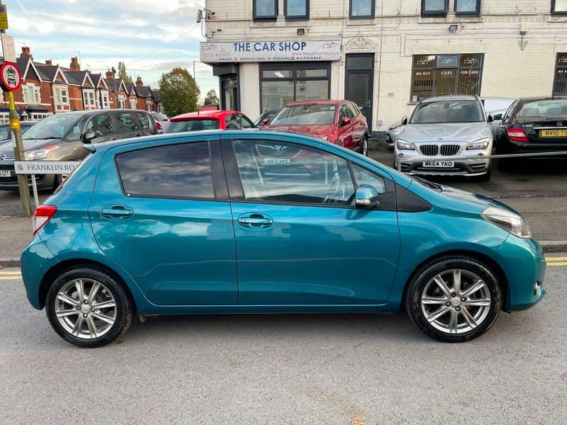 2012 TOYOTA YARIS 2012 TOYOTA YARIS