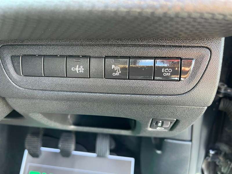 2018 PEUGEOT 208 2018 PEUGEOT 208