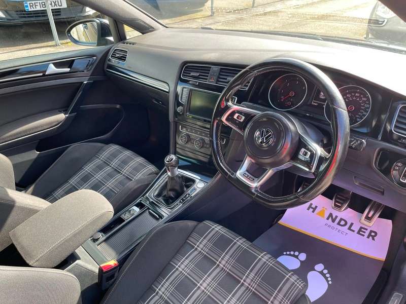 2015 VOLKSWAGEN GOLF 2015 VOLKSWAGEN GOLF