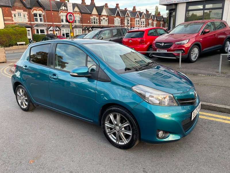 2012 TOYOTA YARIS 2012 TOYOTA YARIS