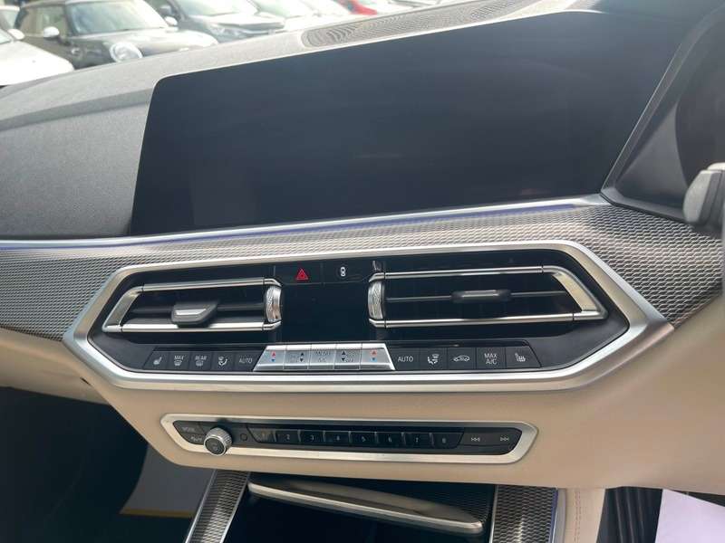 null BMW X5 null BMW X5