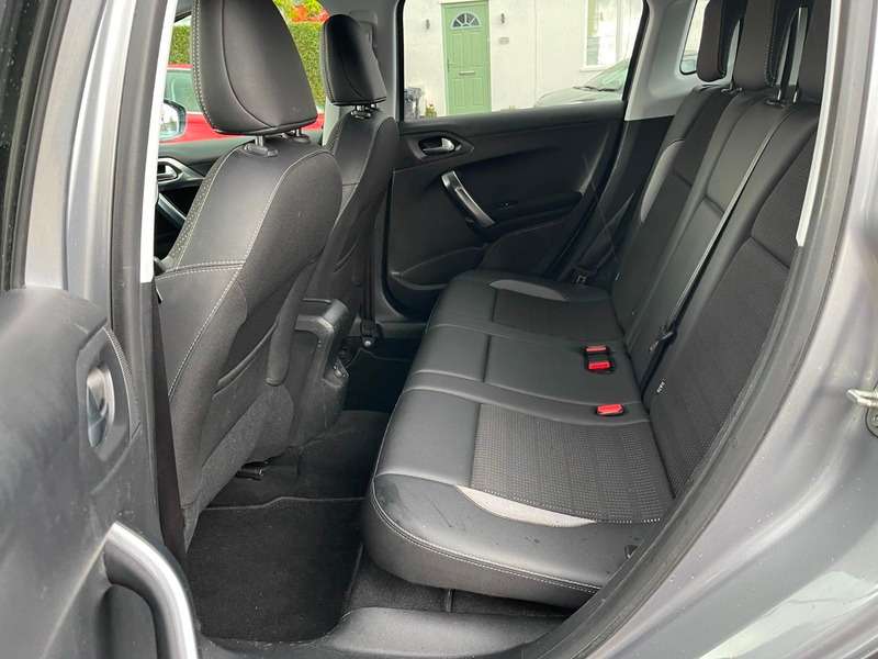 2018 PEUGEOT 2008 2018 PEUGEOT 2008