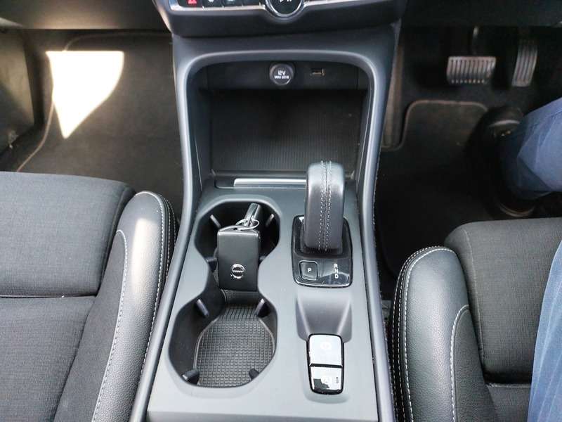 null VOLVO XC40 null VOLVO XC40