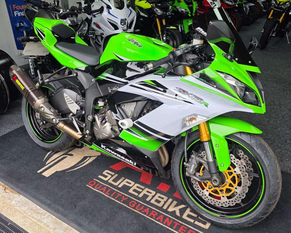 2015 KAWASAKI ZX 636 EFFA 2015 KAWASAKI ZX 636 EFFA