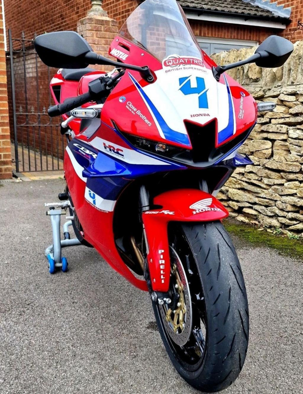 Check out this Honda Cbr 600 Rr 2024 Petrol Manual