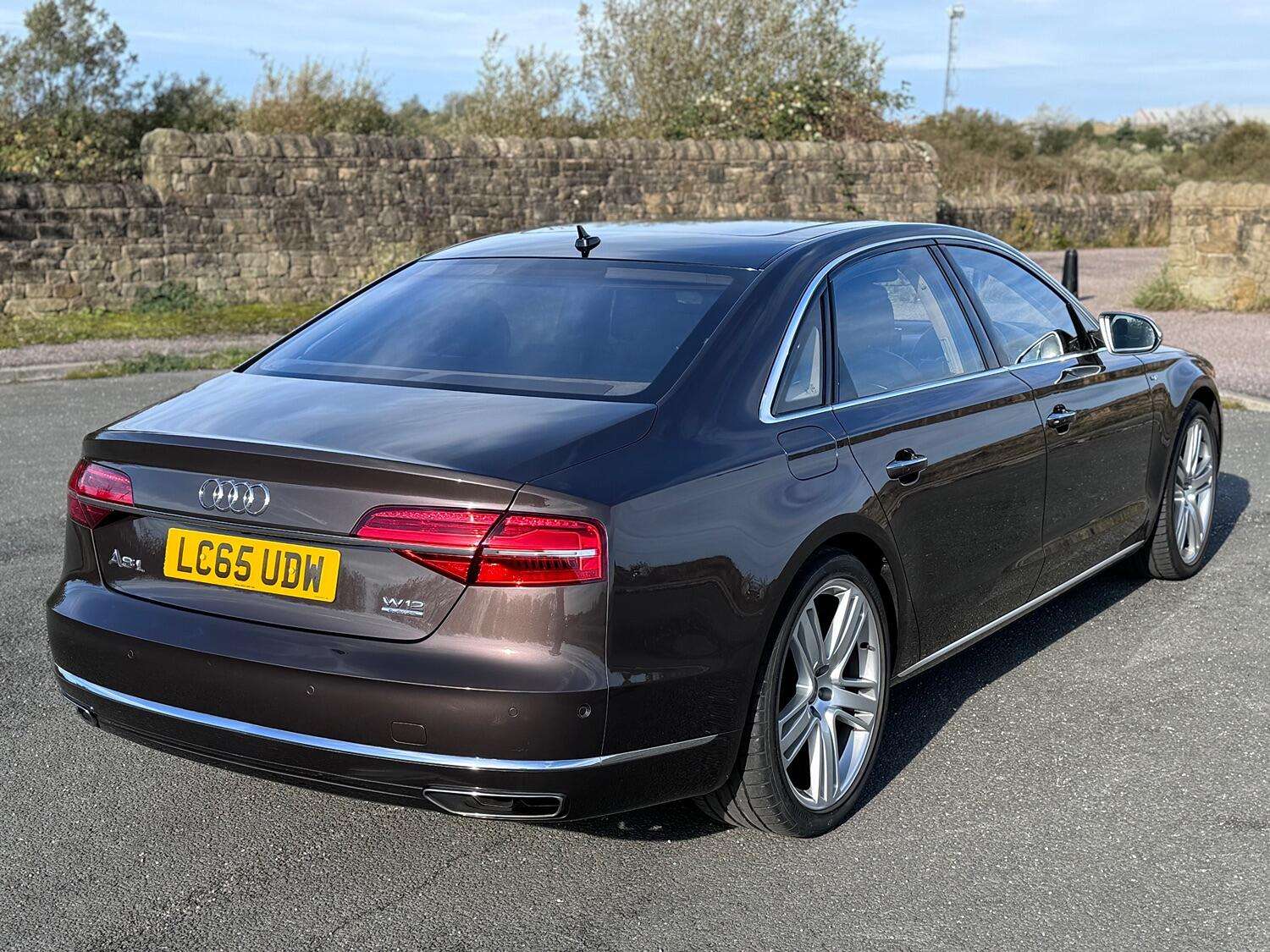 2015 AUDI A8 2015 AUDI A8