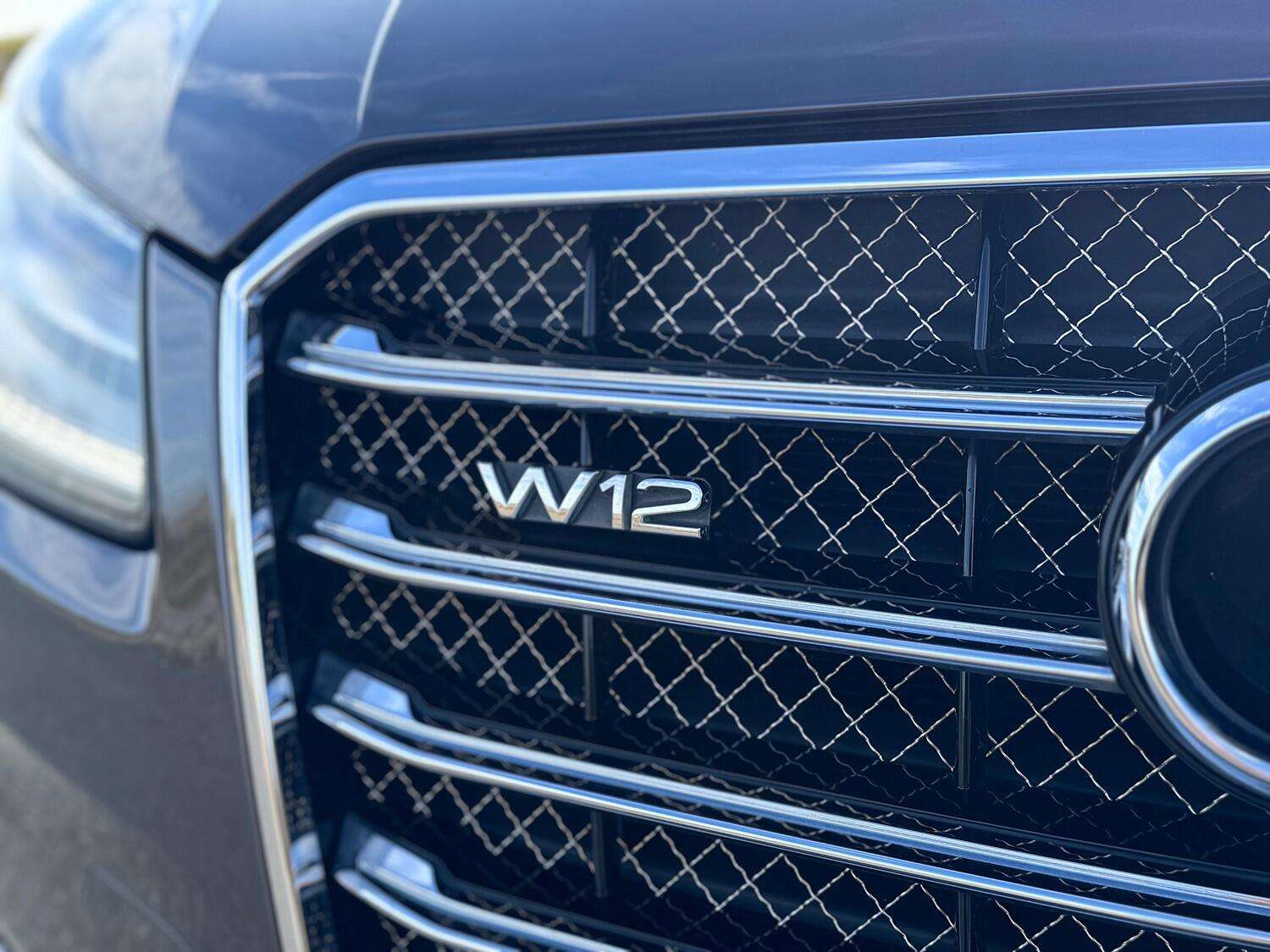 2015 AUDI A8 2015 AUDI A8