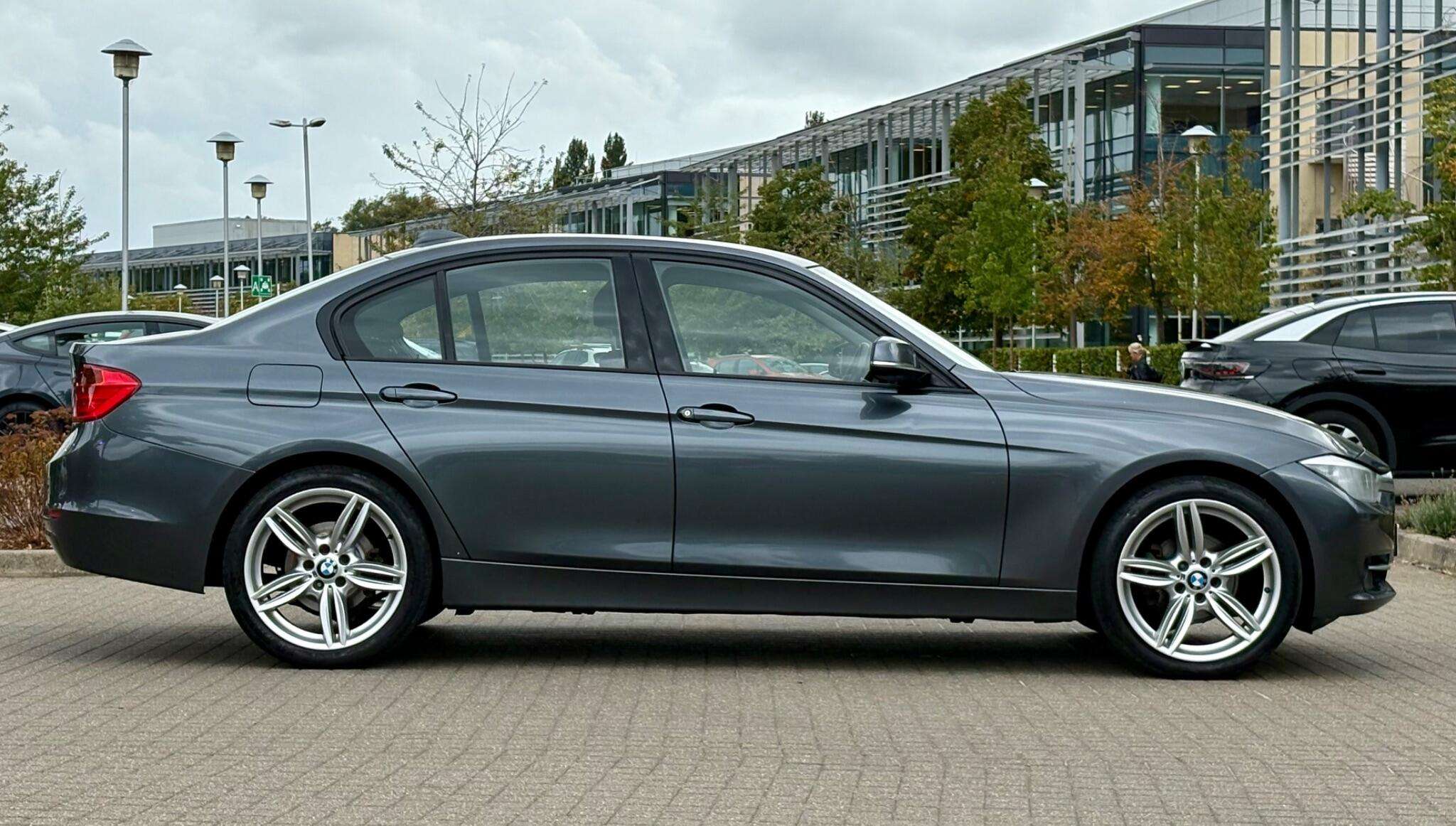2013 BMW 3 SERIES 2013 BMW 3 SERIES