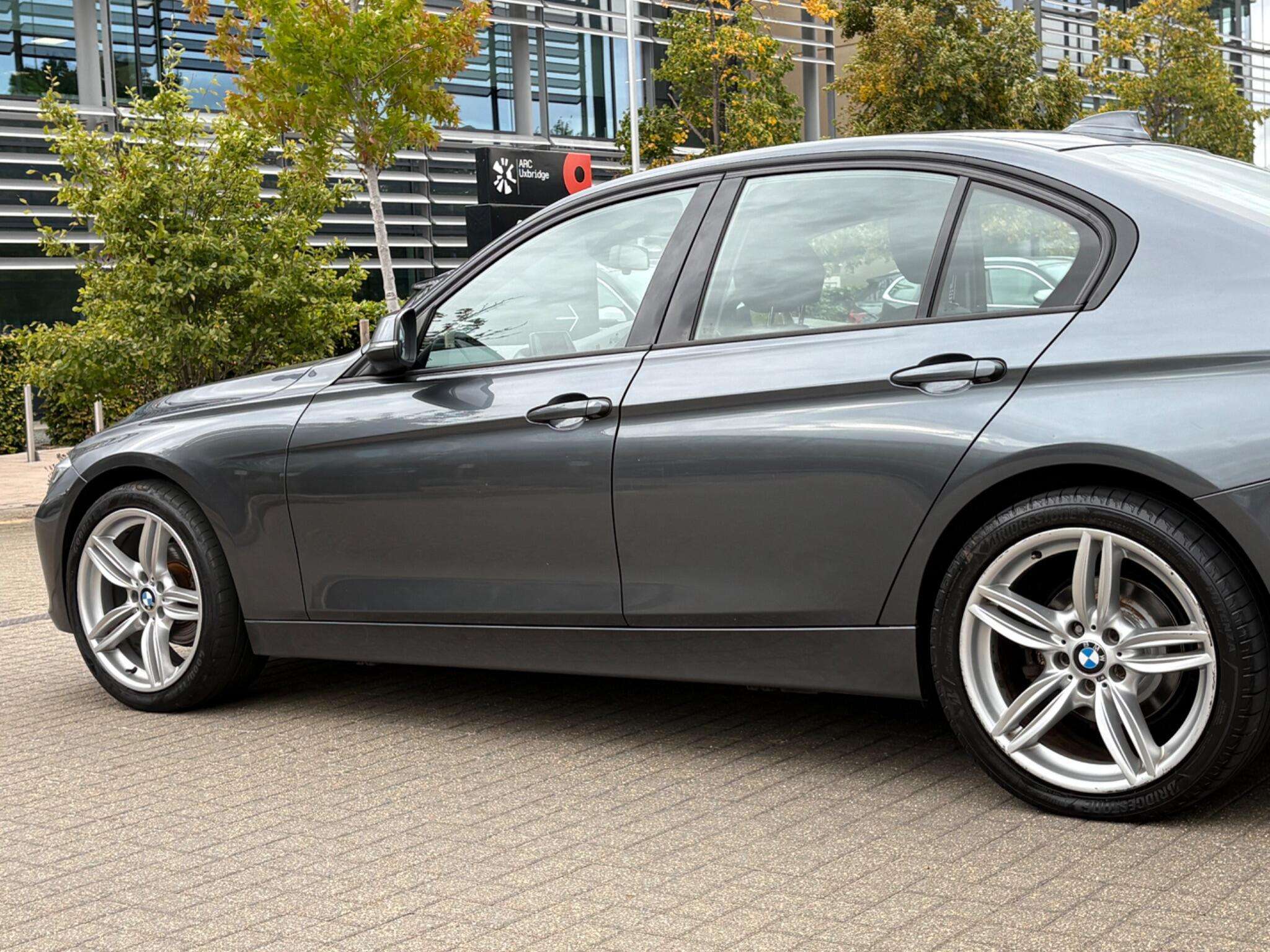 2013 BMW 3 SERIES 2013 BMW 3 SERIES