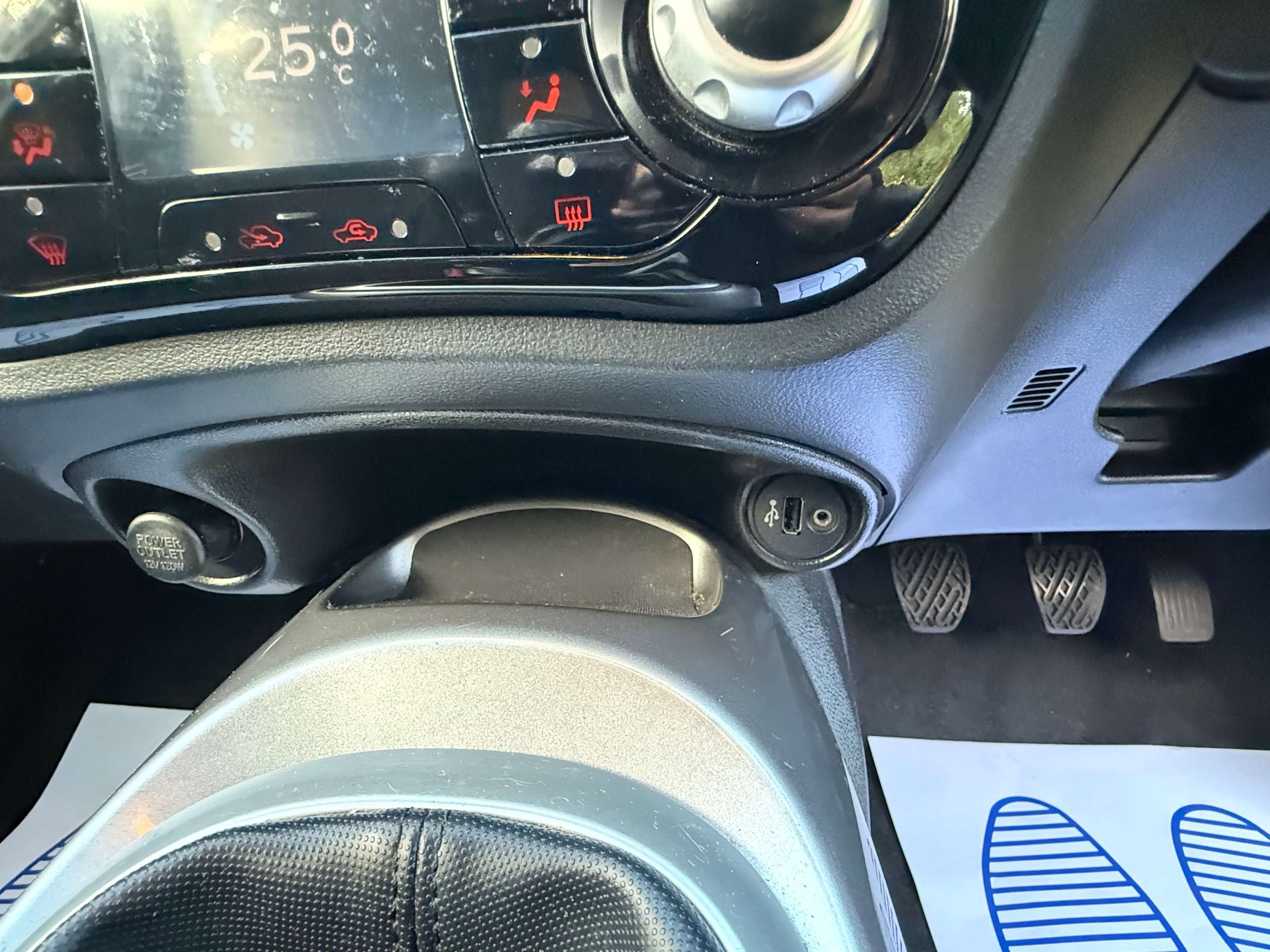 2013 NISSAN JUKE 2013 NISSAN JUKE