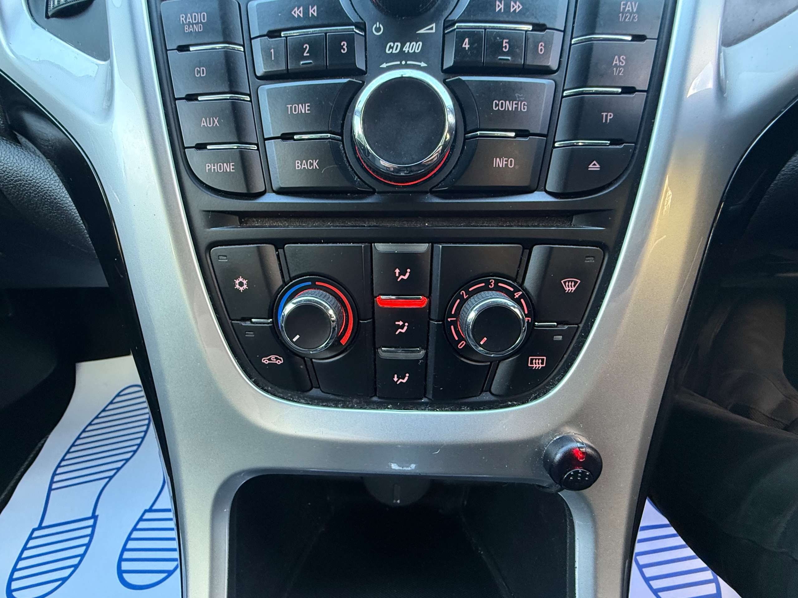 2011 VAUXHALL ASTRA 2011 VAUXHALL ASTRA