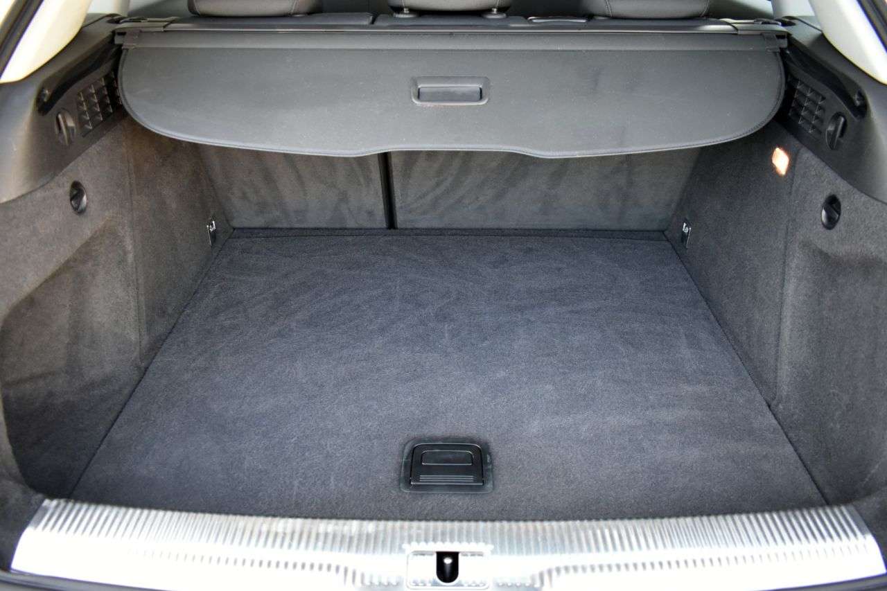 2018 AUDI Q3 2018 AUDI Q3