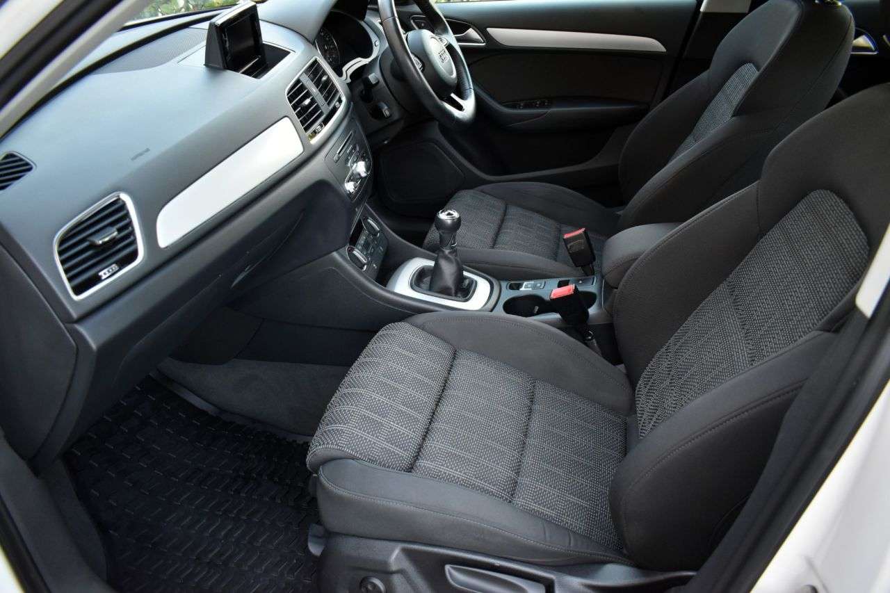 2018 AUDI Q3 2018 AUDI Q3