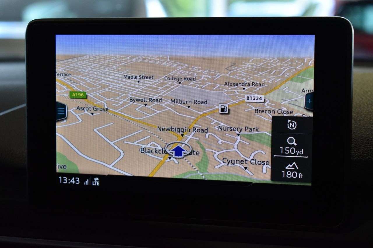 2018 AUDI A4 2018 AUDI A4